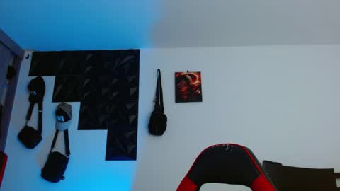 ADAM online show from 11.04.25