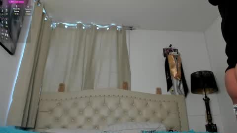 Snapshot of adams_ricci chatting on 01.15.25 Adams online show from 01.15.25