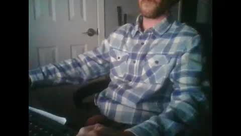 Snapshot of adamsjason20 chatting on 12.25.24 adamsjason20 online show from 12.25.24