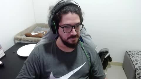 Snapshot of adamussutekh chatting on 09.26.25 Adam online show from 09.26.25