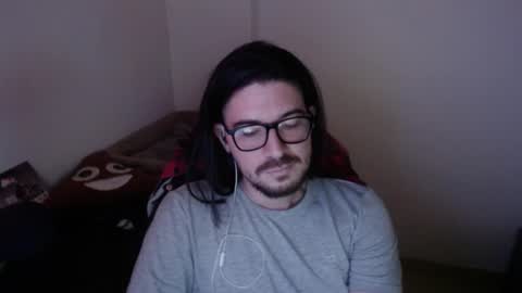 Snapshot of adamussutekh chatting on 10.19.25 Adam online show from 10.19.25