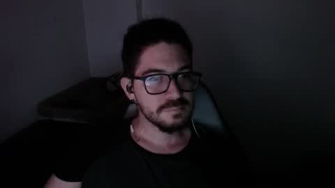 Snapshot of adamussutekh chatting on 12.05.25 Adam online show from 12.05.25