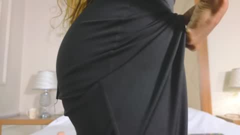 Snapshot of adarasmiith chatting on 12.29.24 adarasmiith online show from 12.29.24