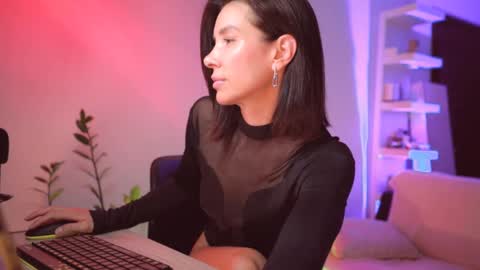 Snapshot of addictsqueen chatting on 12.07.24 ADDICTION online show from 12.07.24