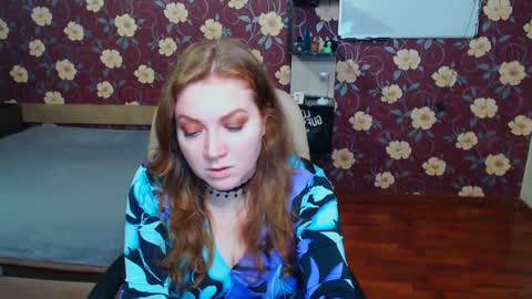 Snapshot of adel_redhead_ chatting on 03.11.25 Adel online show from 03.11.25