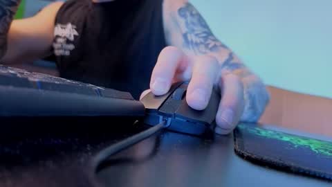 Adelia online show from 09.12.25