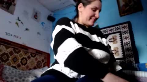 Larisa online show from 12.18.24