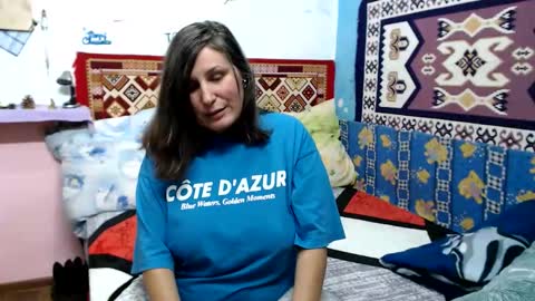 Larisa online show from 10.09.25