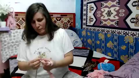 Larisa online show from 10.20.25