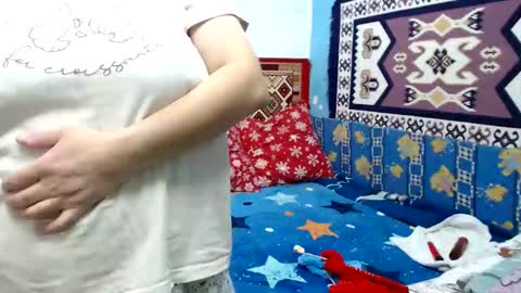 Larisa online show from 11.03.25