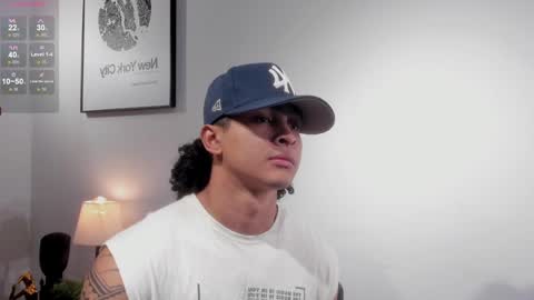 Snapshot of adonis_dlh chatting on 01.11.25 Adonis online show from 01.11.25