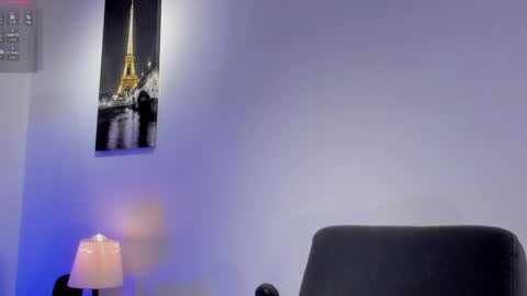 Snapshot of adonis_dlh chatting on 01.29.25 Adonis online show from 01.29.25