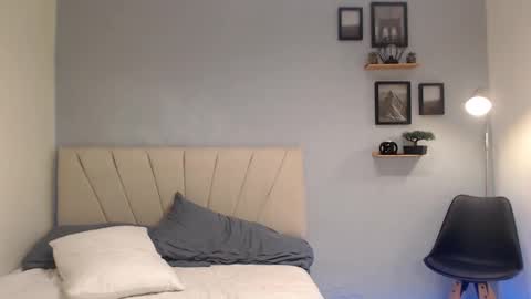 Snapshot of adonis_dlh chatting on 09.24.25 Adonis online show from 09.24.25