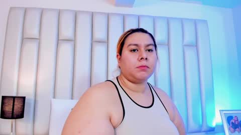 ANDREA PEREZ online show from 02.08.25