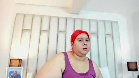 ANDREA PEREZ online show from 10.28.25