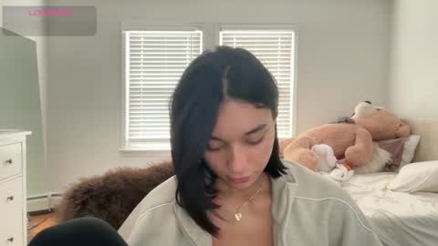 Snapshot of adriannarodriguez chatting on 10.15.25 Adrianna online show from 10.15.25