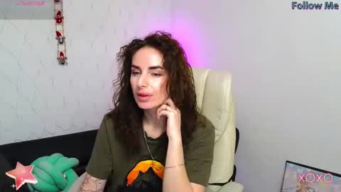 Adriana online show from 01.30.25