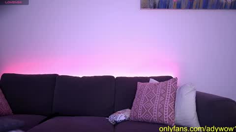 Snapshot of ady_w_o_w chatting on 01.10.25 Ada online show from 01.10.25