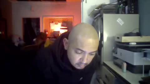 Snapshot of aether99 chatting on 11.03.25 Aether online show from 11.03.25