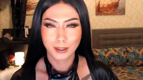 Dominant Goddess Contessa online show from 02.13.25