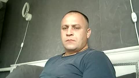 Sasha online show from 10.25.25