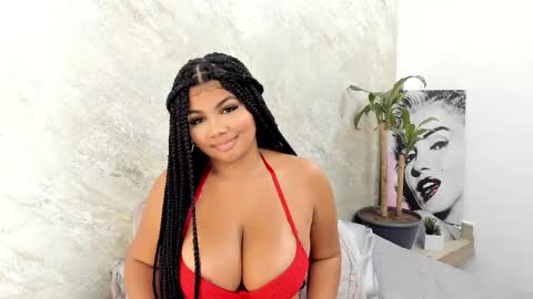 Snapshot of afrodita_roos_ chatting on 09.18.25 Afrodita Ross online show from 09.18.25