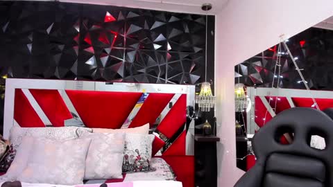 Afrodita  online show from 02.05.25