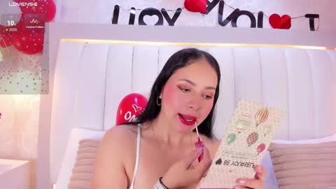 A F R O D I T A  online show from 02.14.25