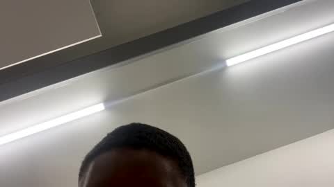 Snapshot of afuego11 chatting on 10.05.25 afuego11 online show from 10.05.25