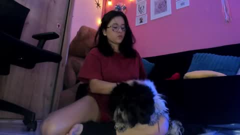  ines  online show from 11.10.25