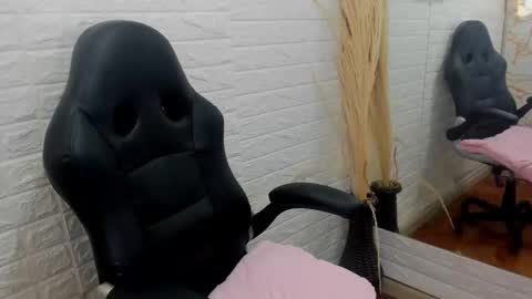 Snapshot of ahisha09 chatting on 12.05.24 Ahisha online show from 12.05.24