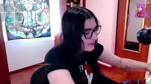 Ahriana Bluff online show from 09.25.25