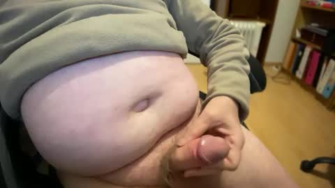 Snapshot of aime_sucer chatting on 02.14.25 aime_sucer online show from 02.14.25