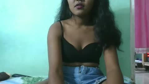 Snapshot of aimeamour chatting on 03.02.25 aimeamour online show from 03.02.25