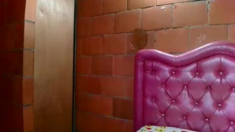 aisha koswell3 online show from 10.11.25