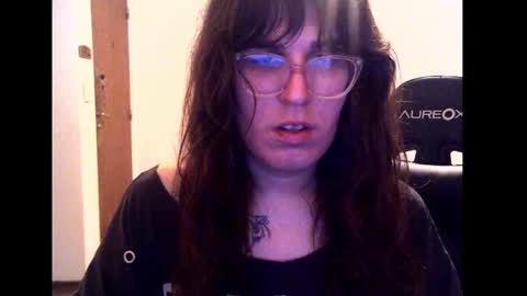 Snapshot of akamedolle chatting on 09.18.25 Veronica Akame 3 online show from 09.18.25