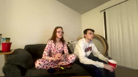 akexclusive online show from 12.04.25