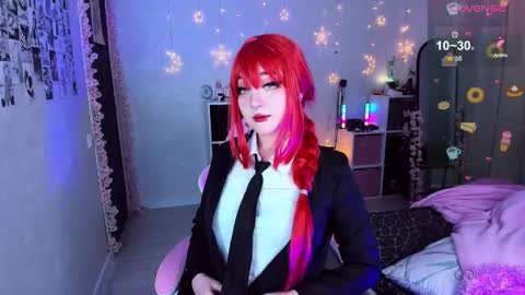 Snapshot of aki__ra chatting on 03.07.25 Aki online show from 03.07.25