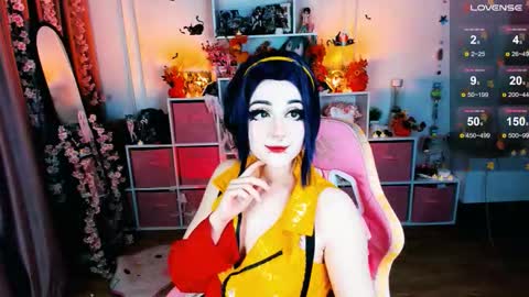 Snapshot of aki__ra chatting on 10.23.25 Aki online show from 10.23.25