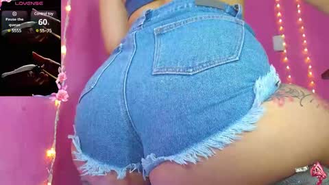 Snapshot of alaiia_rosse chatting on 02.03.25  Alaiia  online show from 02.03.25