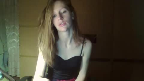 Snapshot of alane26 chatting on 02.27.25 Elisa online show from 02.27.25