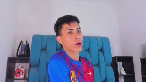 Snapshot of alannaughty_ chatting on 01.13.25 alannaughty_ online show from 01.13.25