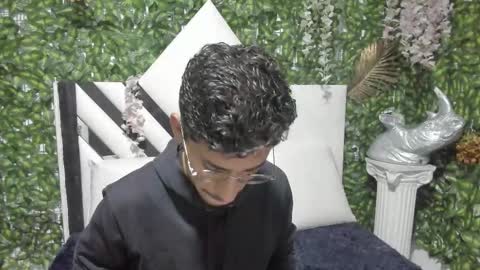 Snapshot of alanvilla_lobo chatting on 10.15.25 alanvilla_lobo online show from 10.15.25
