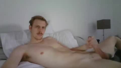 Snapshot of alca205 chatting on 10.19.25 alca205 online show from 10.19.25