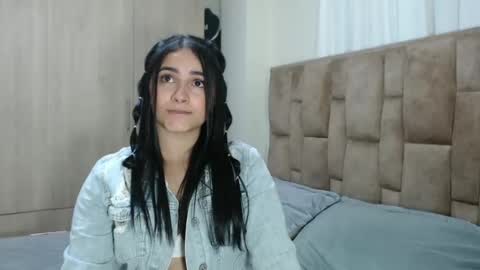 Snapshot of aleejhandra chatting on 02.09.25 alejandra online show from 02.09.25