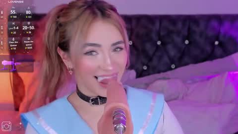 Snapshot of alejamillan1 chatting on 03.07.25 night GTM -5 online show from 03.07.25