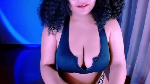 Alejandra  online show from 03.11.25