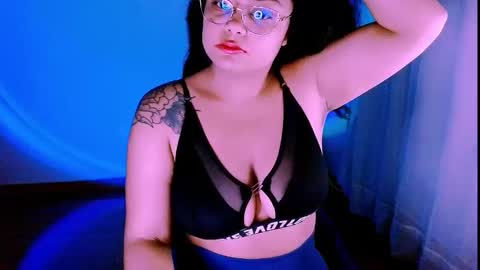 Alejandra  online show from 09.28.25