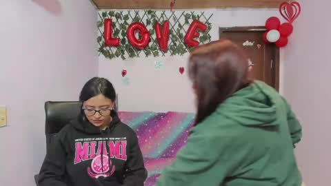 Snapshot of alejita_smithh chatting on 03.07.25 zoe and Kataleya online show from 03.07.25