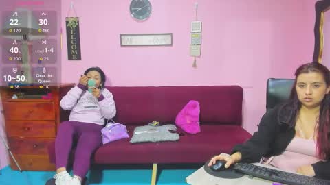 Snapshot of alejita_smithh chatting on 10.16.25 zoe and Kataleya online show from 10.16.25